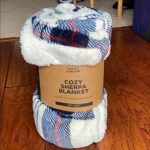 Cozy Sherpa Blanket